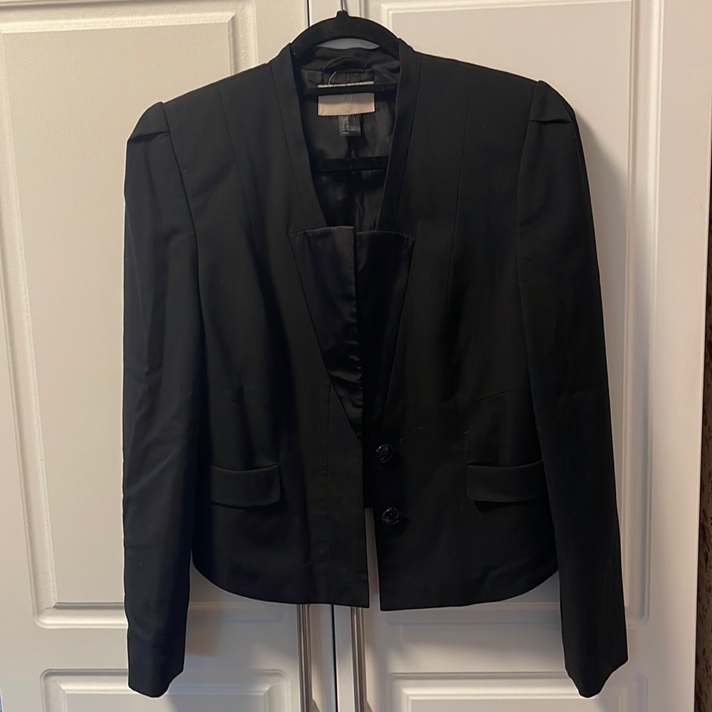 Black H&M blazer size 8